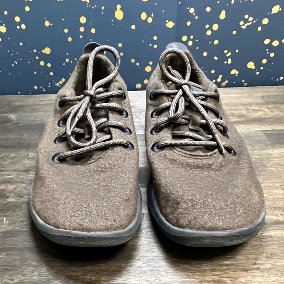 Merino Wool Runner Lace-Up Sneakers in Natural Black &...